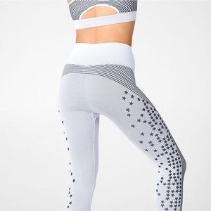 High-Waisted Seamless Star Workout Capri NWT